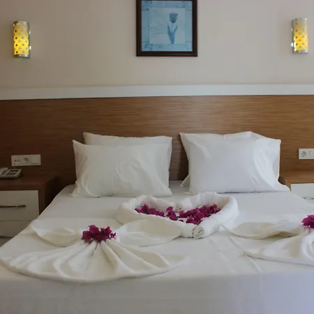 ホテル Harmony シダ