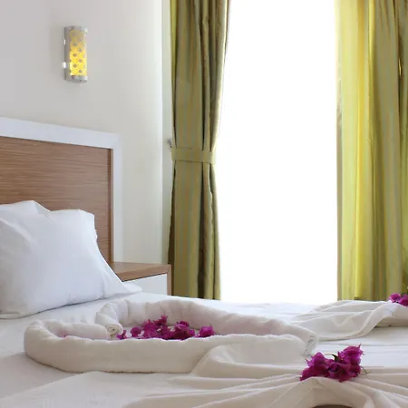 ホテル Harmony シダ