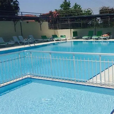 Hotel Harmony Side