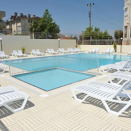 Hotel Harmony Side